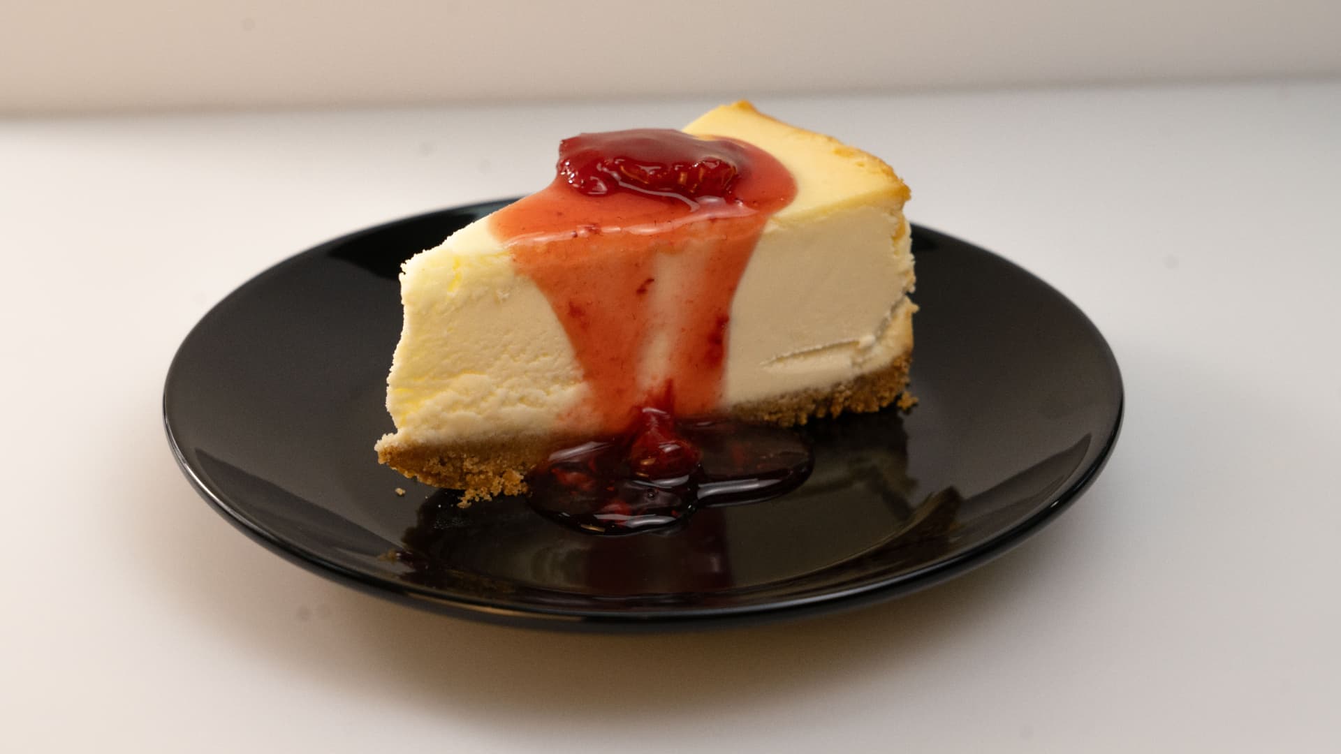 Cheesecake (Plain or Strawberry)